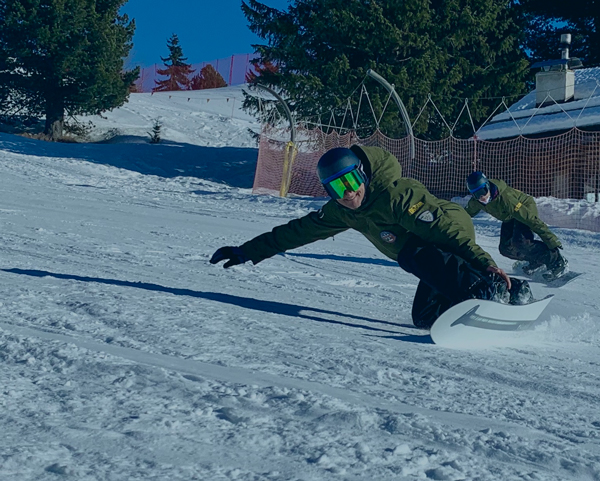 Corsi Board Association sulla neve