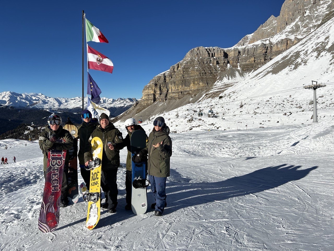 Il gruppo pronto a partire per la nuova stagione
